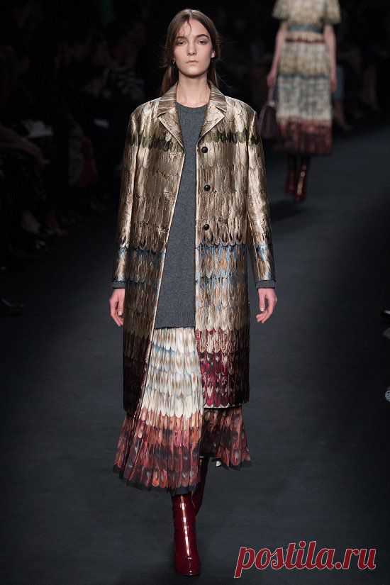 Valentino осень-зима 2015-2016