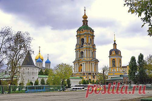 Новоспасский монастырь.