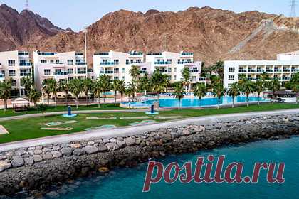 Россиянка бюджетно отдохнула в ОАЭ и назвала главную «глупость» при выборе тура. Россиянка бюджетно отдохнула в Объединенных Арабских Эмиратах и рассказала, почему не стоит экономить на питании в отеле. Как призналась путешественница, ей «подфартило» при выборе тура — размещение в пятизвездочном отеле на первой линии стоило 73 тысячи рублей на двоих с питанием «завтрак и ужин».