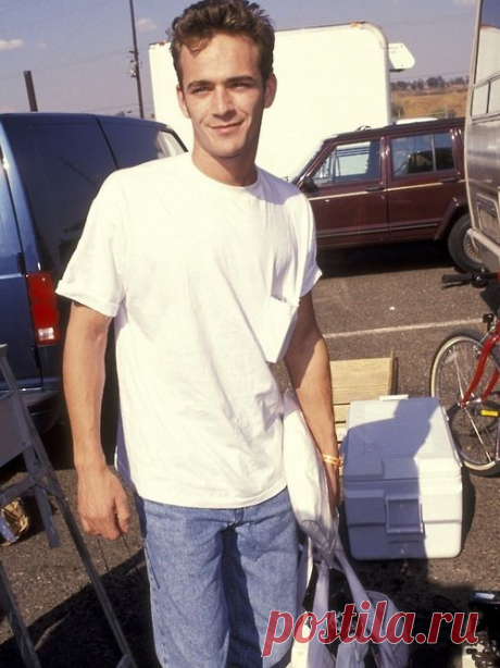 Nostalgia • Luke Perry