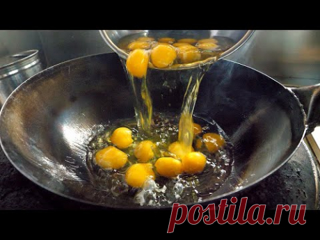жареный рис с яйцом - корейская уличная еда