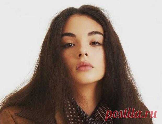 Новая фотосессия Девы Кассель: дочь Моники Беллуччи появилась на обложке модного журнала