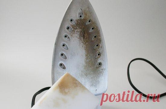 Как почистить утюг от пригоревшей ткани домашними средствами - FB.ru