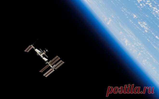 Россия закроет станции GPS на земле и МКС — на орбите