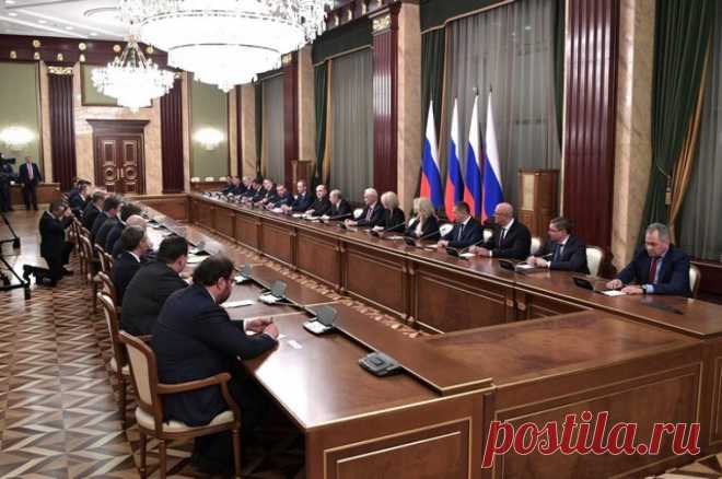 Правительство поддержало запрет на выплаты с участников СВО при банкротстве. Речь идет о запрете на закрытие счетов гражданина и блокировке операций по банковским картам.