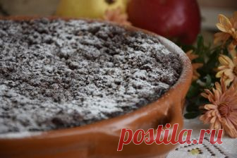 Шоколадов крамбъл с круши и ябълки