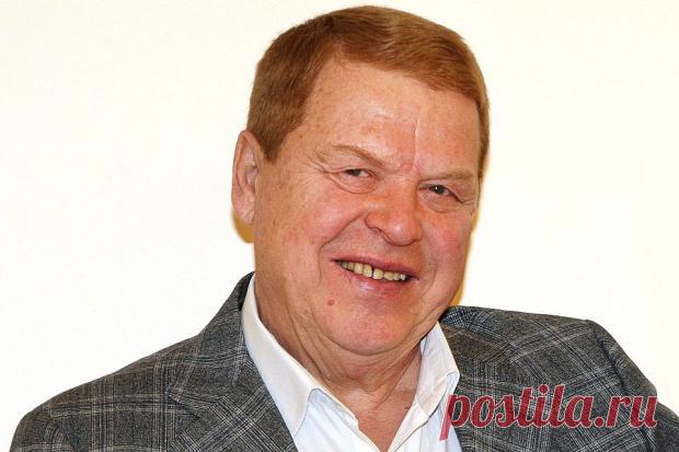 Михаил Кокшенов: актер покинул больничные стены и отправился домой