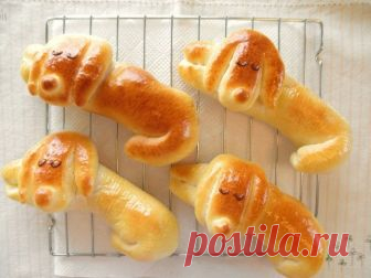 Булочки «Собачки» Ингредиенты: Мука — 360 Грамм Дрожжи свежие (Вкусно с Dr.Oetker) — 20 Грамм (или быстрорастворимые — 7 г) Молоко — 200 Миллилитров (теплое) Сахар — 2 Ст. ложки Масло сливочное — 50 Грамм Яйцо — 1 Штука Мармелад — 100 Грамм (айва) Желток — 1 Штука (для смазывания ) Приготовление: Подготовьте необходимые продукты для теста.Дрожжи […]