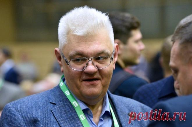 Коллега Сивохо рассказал о болезнях шоумена перед смертью. По словам Олега Комарова, бывший участник КВН имел проблемы с сердцем.