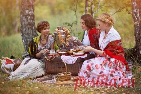 14 СЕНТ- НОВОЛЕТИЕ-СЛАВЯНСКИЙ НОВЫЙ ГОД (1 сентября по старому стилю). Эта дата в православном календаре также считается ПЕРВЫМ ДНЕМ НОВОГО ЦЕРКОВНОГО ГОДА — Началом ИНДИКТА.