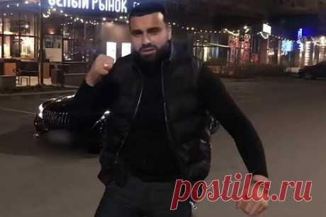 Звезду «Дома-2» отдали под суд за травлю рестораторов. В Челябинске завершилось расследование резонансного дела блогера и бывшего участника «Дома-2» Альфреда Джавадова, который регулярно устраивал скандалы в местных ресторанах, отказывался оплачивать счет и записывал ситуацию на видео. Его будут судить по статьям о хулиганстве, причинении вреда здоровью и мошенничестве.