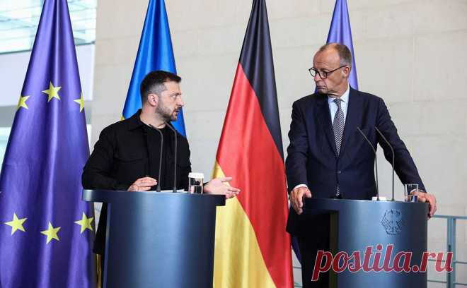 Мерц заявил, что на Аляске могут быть приняты «важные решения» по Украине. Украина должна присутствовать за столом переговоров России и США, заявил канцлер Германии Фридрих Мерц после видеоконференции с президентами Украины Владимиром Зеленским и США Дональдом Трампом, его слова приводит РБК-Украина.