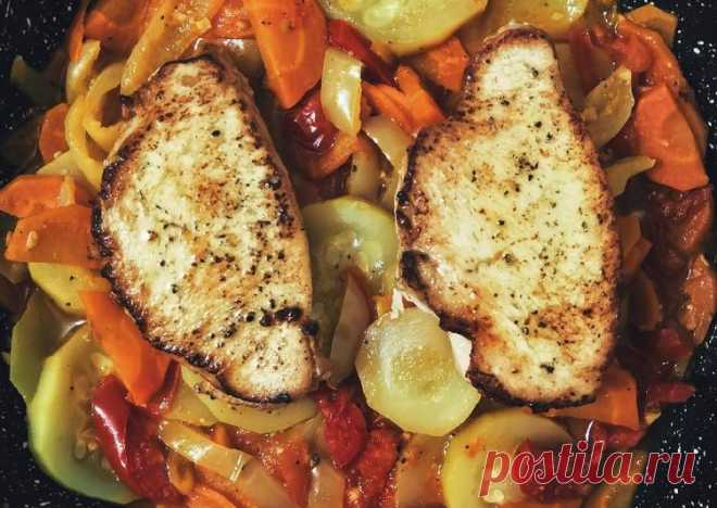 (8) Стейки индейки на овощной подушке - пошаговый рецепт с фото. Автор рецепта Андрей @karbyshev_blog . - Cookpad