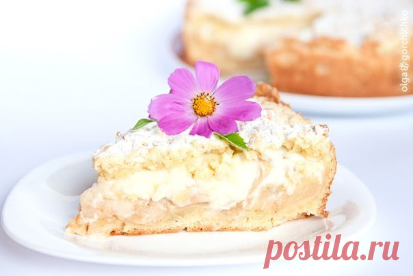 Это обязательно стоит попробовать! Шарлотка с заварным кремом — Вкусные рецепты