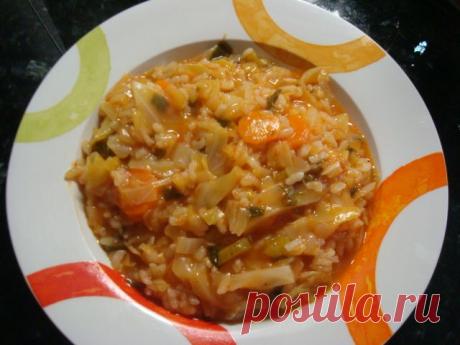 Лаханоризо — тушеная капуста с рисом