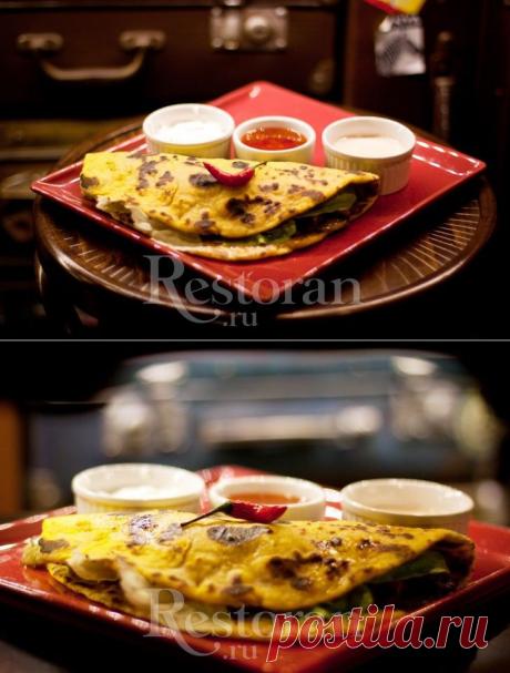 Чатни в картофельной лепешке из сafe&bar «Панаехали»