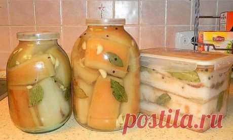 САМОЕ ВКУСНОЕ САЛО 

Советую взять на заметку этот простой и доступный рецепт вкусного сала, который Вы легко сможете приготовить к ужину или на закуску. Попробуйте - не пожалеете! Закусочка получается невероятно вкусна…