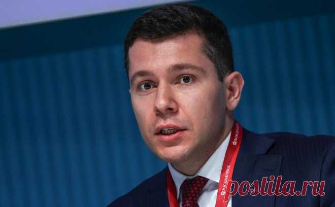 Глава Минпромторга назвал условия возвращения иностранных компаний. Возвращение западных компаний возможно, «но только с российскими партнерами, с российскими контролем, с приземлением технологий», заявил Алиханов. Он уточнил, что власти пока не получали заявок от иностранного бизнеса