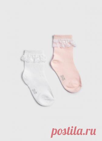 Купить Носки детские для девочек (GN8S1F) в интернет-магазине одежды O'STIN Носки детские для девочек, комплект из 2-х пар СТРАНА ПРОИЗВОДСТВА: Китай.. Состав, размеры, цена. Отзывы. Интернет-магазин O'STIN. Доставка по Москве и России. Звоните! 8 (800) 777-4-999