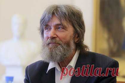 Конюхов рассказал подробности рекордного полета на воздушном шаре. Путешественник Федор Конюхов и президент Федерации воздухоплавательного спорта России Иван Меняйло совершили первый в истории полет на воздушном шаре с открытой корзиной в высоких северных широтах. Об этом в своем Telegram-канале сообщил сам путешественник. Старт экспедиции произошел в Кировске Мурманской области.