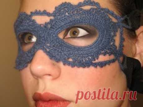 Craft Disasters and other Atrocities: Crochet Lace Mask