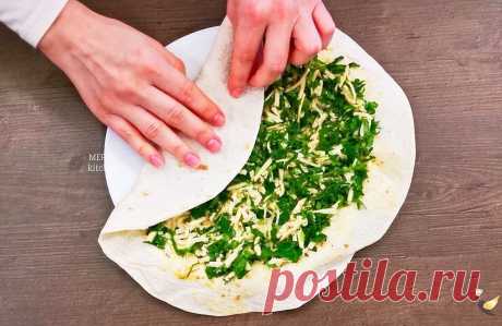 Увидела как хозяюшки в Армении готовят очень вкусный завтрак из лаваша «армянская ёка» и решила тоже сделать: просто и быстро Я обожаю армянскую кухню и всегда с удовольствием смотрю, как они все готовят. Вот и этот рецепт быстрого и вкусного завтрака я подсмотрела у них, это очень вкусно - называется "армянская ёка" из...