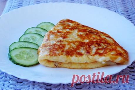 Омлет хрустящий снаружи и сочный внутри. Выкладываем на сковороду те же ингредиенты, но в особом порядке | Рекомендательная система Пульс Mail.ru