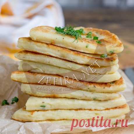 Лепешки из картофельного пюре жаренные на сковороде — Кулинарные рецепты любящей жены