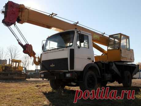 Арендовать Автокран 14 тонн - один из разделов нашего сайта.

Вы можете в режиме online заказать необходимую спецтехнику в г. Екатеринбург и любом другом городе России для выполнения работ любой сложности.
Наша база содержит полезную и объемную информацию об аренде и услугах строительной техники, организациях, предпринимателях и частных лицах, предлагающих свои услуги. Если Вам требуется в аренду Автокран 14 тонн в г.Екатеринбурге https://ekaterinburg.st66.ru/catalog/avtokran14t