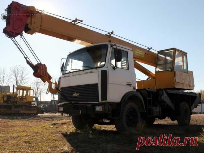 Арендовать Автокран 14 тонн - один из разделов нашего сайта.

Вы можете в режиме online заказать необходимую спецтехнику в г. Екатеринбург и любом другом городе России для выполнения работ любой сложности.
Наша база содержит полезную и объемную информацию об аренде и услугах строительной техники, организациях, предпринимателях и частных лицах, предлагающих свои услуги. Если Вам требуется в аренду Автокран 14 тонн в г.Екатеринбурге http://ekaterinburg.st66.ru/catalog/avtokran14t