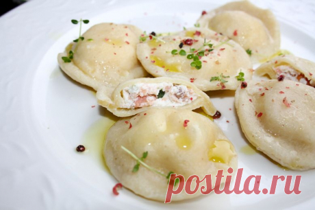Равиоли с лососем и рикоттой. | Всяко-разно
