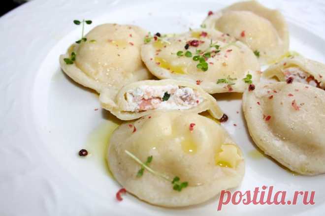 Равиоли с лососем и рикоттой. | Всяко-разно