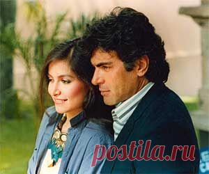 Сальвадор Пинеда и Даниэла Ромо