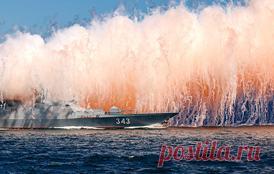 В Японском море началась практическая часть учений ВМФ России и ВМС Китая. Речь идет о российско-китайском учении "Морское взаимодействие - 2025"