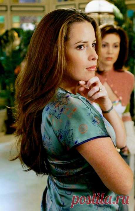 Images of Piper Halliwell