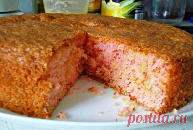 Самый необычный и вкусный пирог! Самый необычный и вкусный пирог!!! Пирог получается вкусным, рассыпчатым и просто тает во рту. Мы его съели буквально за три секунды и все остались