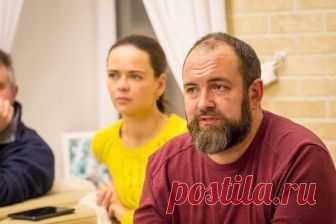 Энергетическая связь женщины и мужчины. Сколько она сохраняется после расставания?  Как понять, что мужчина не вернется, и можно ли этого избежать вообще? Если у вас нет подруг или родителей, чтобы вы могли просто рассказать о своем горе, остается только Интернет — лучший способ узнать о том, что происходит у других людей. А если вы хотите найти хорошего парня на всю жизнь, а не просто того, с кем будет просто хорошо провести время, придется искать в более специфичных сообществах.