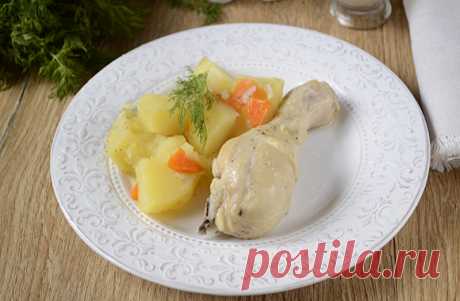 Фото-рецепт тушёной курицы с картошкой в