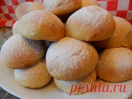 ПРОСТАЯ И ВКУСНАЯ ВЫПЕЧКА К ЧАЮ. ПЕЧЕНЬЕ ПЫШКА НА КЕФИРЕ В ДУХОВКЕ РЕЦЕПТингредиенты:
сливочное масло 100 гр, кефир 500 мл, яйцо 1 шт, сахар 1/2 стакана, соль 1/4 ч.л., сода 1/2 ч.л., сахарная пудра 50 гр, мука 600 гр.