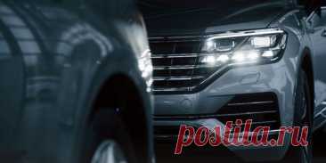 How do I check the history of a vehicle?