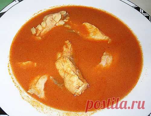 Halászlé (халасле - венгерский рыбный суп)