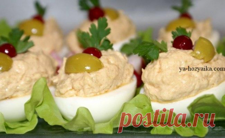 Фаршированные яйца рецепт. Начинки для фаршированных яиц Необязательно ждать торжественной даты, чтобы устроить за столом кулинарный праздник. Подавайте время от времени оригинальные закуски, и ваши будни станут