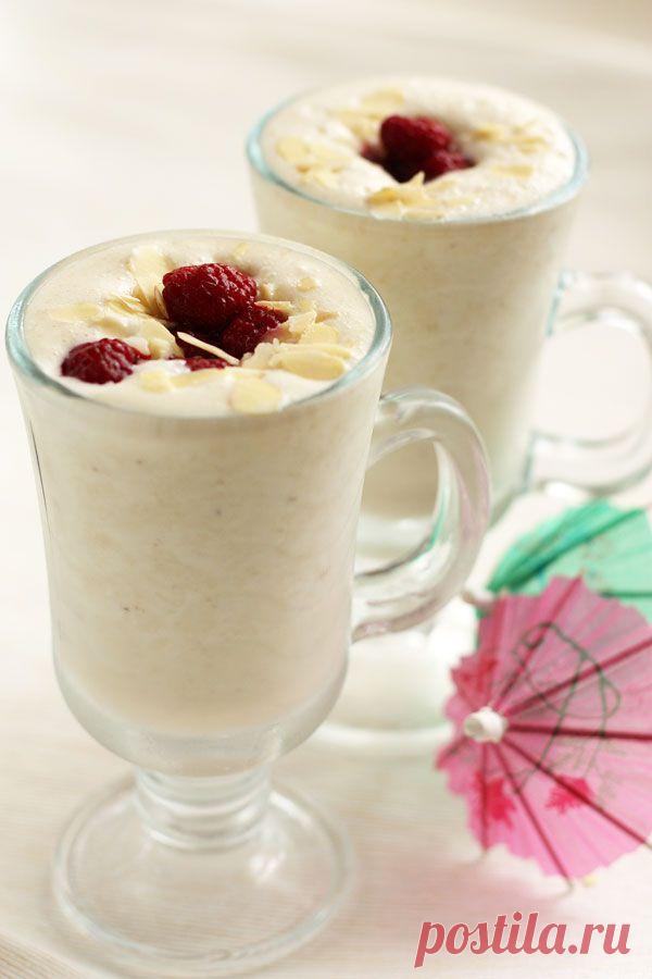 Молочный коктейль с мороженным.