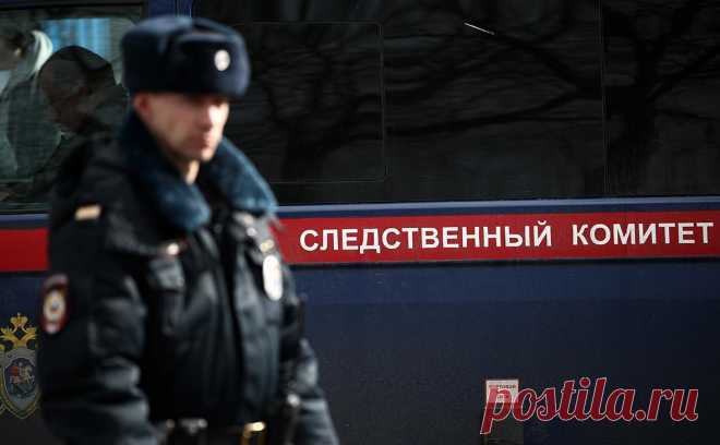 СК изучит вопрос лишения гражданства топтавших георгиевскую ленту. Следователи занимаются вопросом лишения гражданства семей, чьи дети топтали георгиевскую ленту в Обнинске, сообщил ТАСС министр внутренней политики Калужской области Олег Калугин.