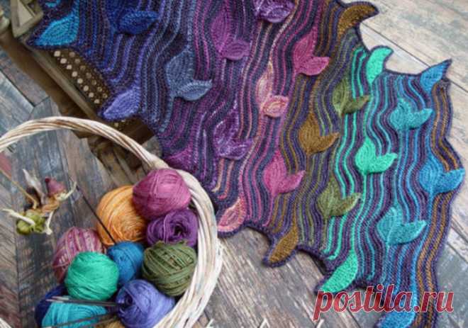 Изумительно красивые шарфы Светланы Гордон, связанные спицами Дизайнер и исполнитель Светлана Гордон, известная под ником Tashashu, выдумщица-кудесница, которая умеет творить из ниток невероятно красивые изделия.

 
Очень красивые шарфы

 
Светлана виртуозно вла…