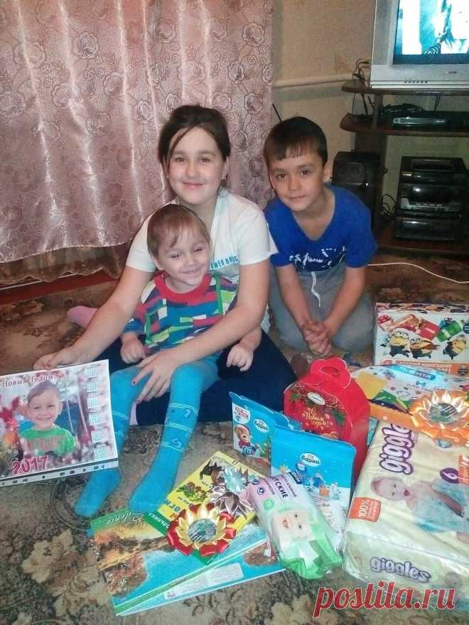 25.12.2016
Новости от мамы Никиты Чарушникова)))
Сегодня мы наконец приехали с Никиткой домой с Адели Пенза. Немного конечно устали с дороги, но Никита хоть и устал решил открыть подарок от Деде Мороза, Сколько было радости в глазах Никитки! Спасибо огромное нашим Волшебникам!
#НикитаЧарушников #новости #МарафонНовогоднееЧудо