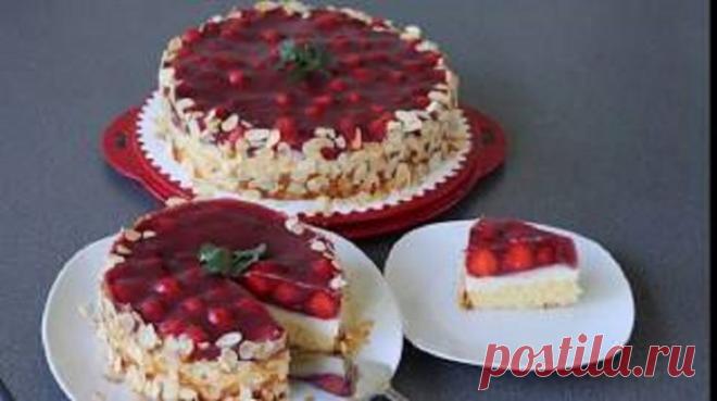 Домашний торт с клубникой - Очень вкусно