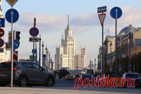 Синоптик назвал сроки весеннего потепления в Москве. Весеннее потепление придет в Москву не раньше конца марта. Об этом в разговоре с «Лентой.ру» рассказал научный руководитель Гидрометцентра России Роман Вильфанд. Он также назвал сроки схода снежного покрова в столичном регионе и объяснил, почему в первый весенний месяц обычно по-зимнему холодно.