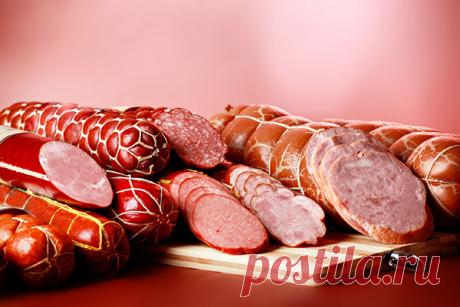 Как хранить колбасу правильно в домашних условиях