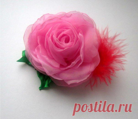 броши-розы
